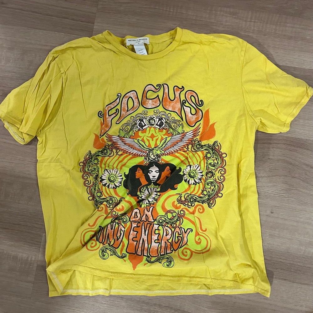 Project social T: Focus on Sun Energy Yellow Graphic T-Shirt